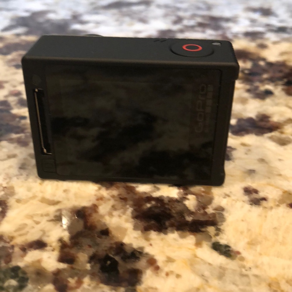 GoPro Hero 4 Silver - Picture 2 of 5